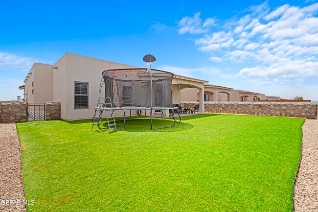 Building Photo - 13401 Carterton Ave