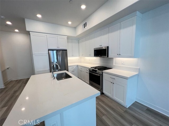 Building Photo - 435 Mullberry Pl