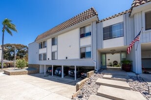 Building Photo - University Crest Apartments | Hillcrest/Mission Hills – Modern Living