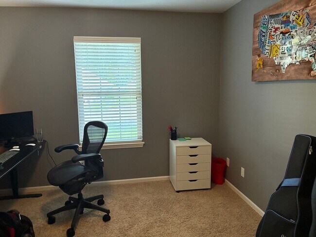 Building Photo - 400 Sea Eagle Dr