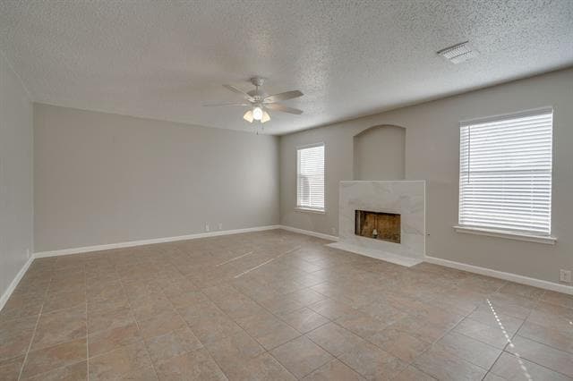 Building Photo - 1029 Beechwood Dr