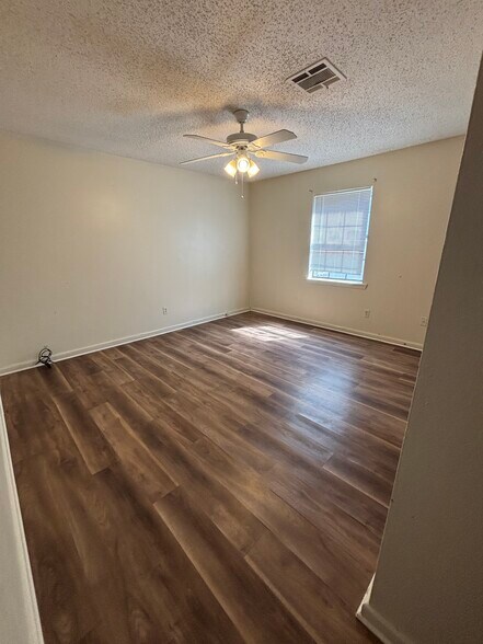Building Photo - 3379 Highway 594