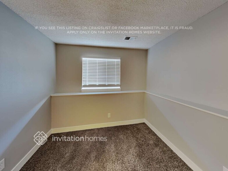 Building Photo - 3612 S Quintero St