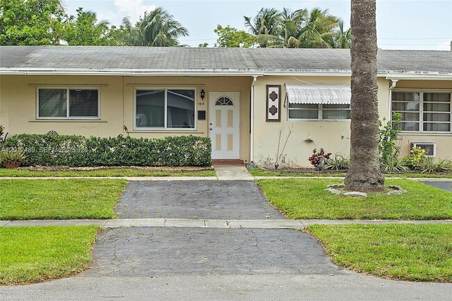 Building Photo - 1817 NW 60th Ave
