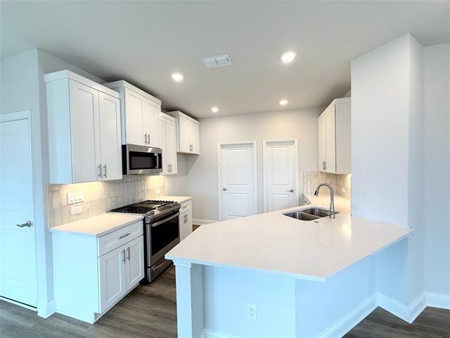 Building Photo - 11402 Chepstow Crescent Ct