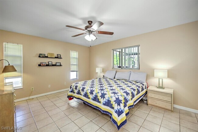 Building Photo - 1137 SW 44th Terrace