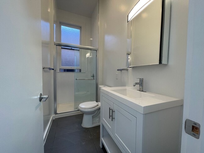 Building Photo - 1430 Stockton St