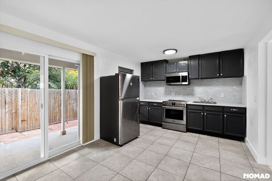 Building Photo - 1455 Norfolk St