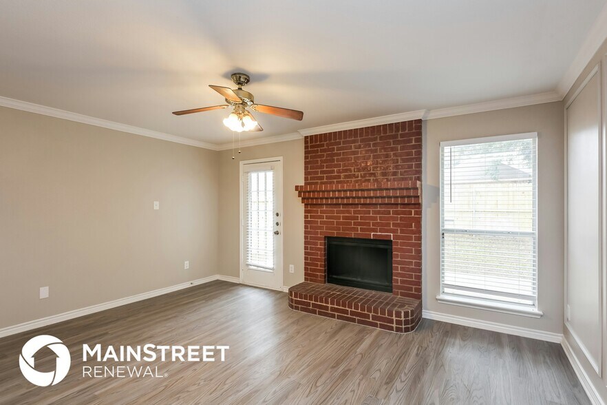 Building Photo - 1519 Allen Dr