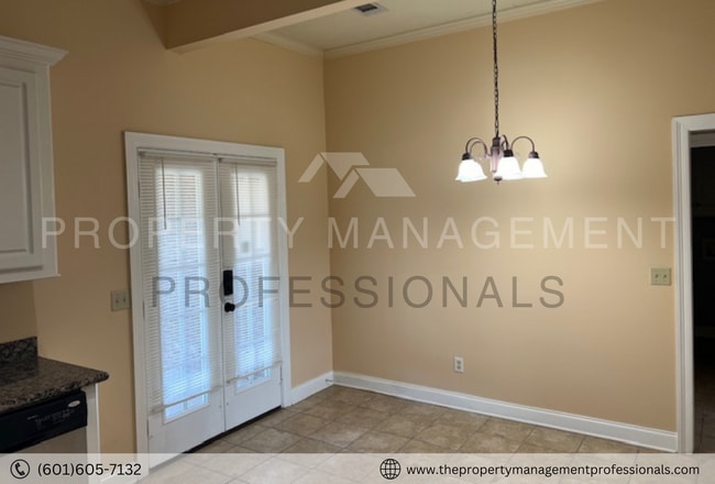 Building Photo - Charming 3BR/2BA Brick Home in Wellington ...