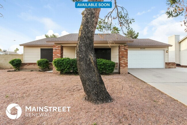 Primary Photo - 6646 W Sunnyside Dr
