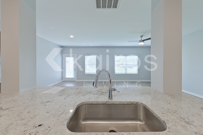 Building Photo - 6139 Taramore Ln NW