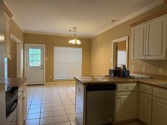 Building Photo - 2745 Silvercrest Dr., Conway AR 72034 - La...