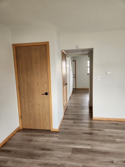 Building Photo - 4 Bonne Terre Ct