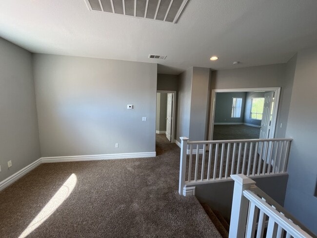 Building Photo - Stunning 2 story, 5-bedroom home in Rhodes Ranch