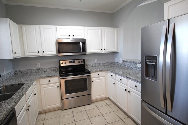 Building Photo - 5801 Oyster Catcher Dr