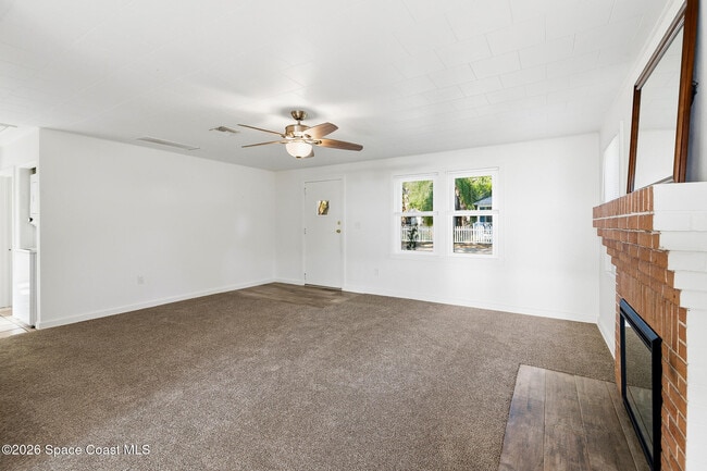 Building Photo - 102 South St