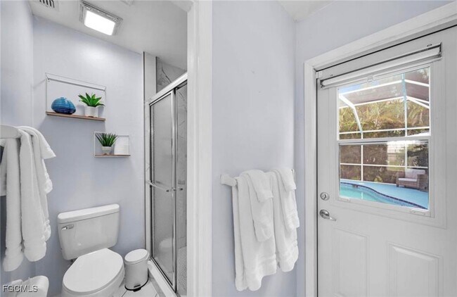 Building Photo - 3107 SW 15th Ave