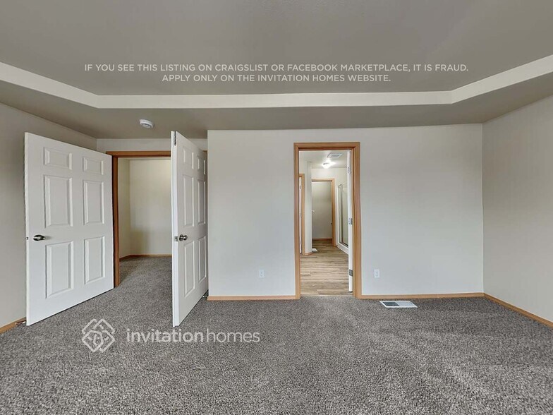 Building Photo - 17729 16th Ave E