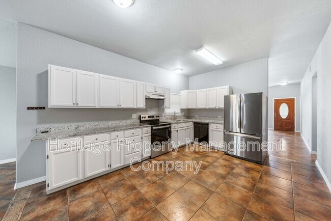 Building Photo - 8778 Serene Ridge Dr
