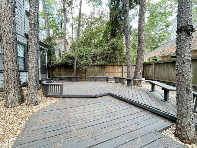 Building Photo - 3 N Mossrock Rd