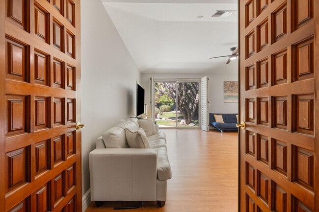 Building Photo - 72056 Palm Haven Dr