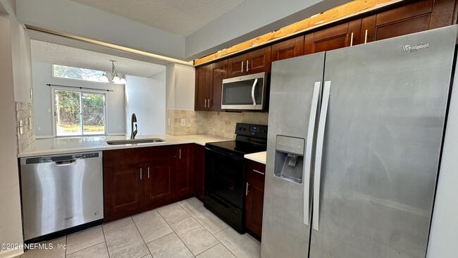 Building Photo - 11766 White Horse Rd