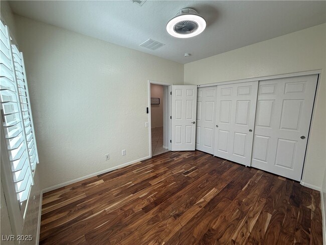 Building Photo - 2739 Mintlaw Ave