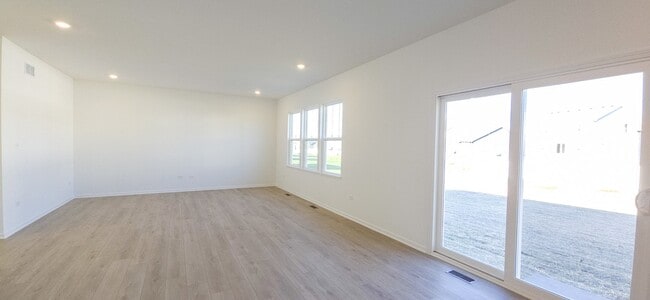 Building Photo - 3756 Fender St