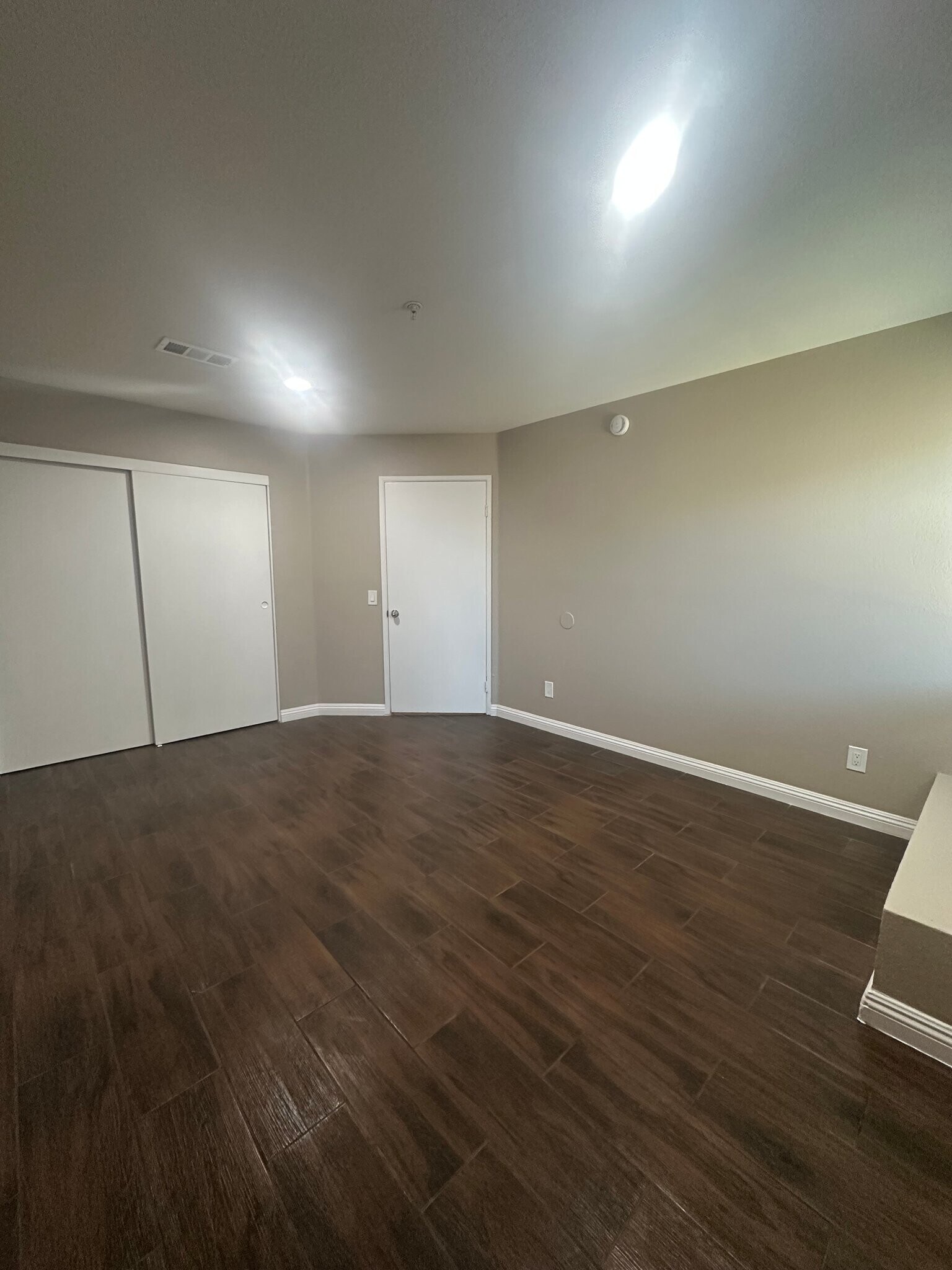Building Photo - 17464 Upland Ave