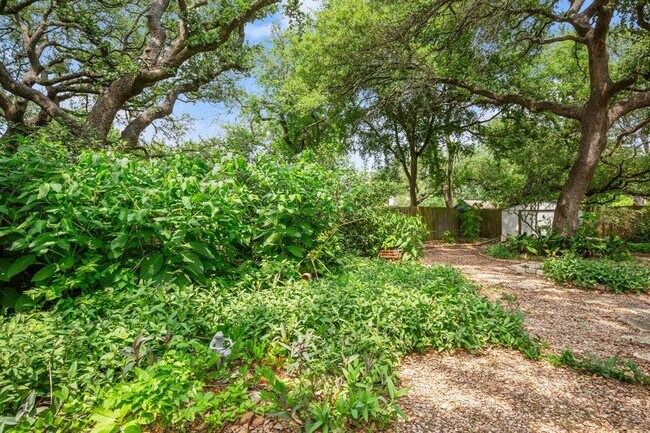 Building Photo - 11604 Windermere Meadows