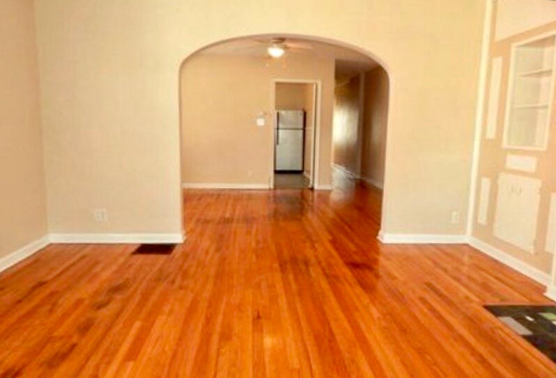 Building Photo - 79 N Layman Ave