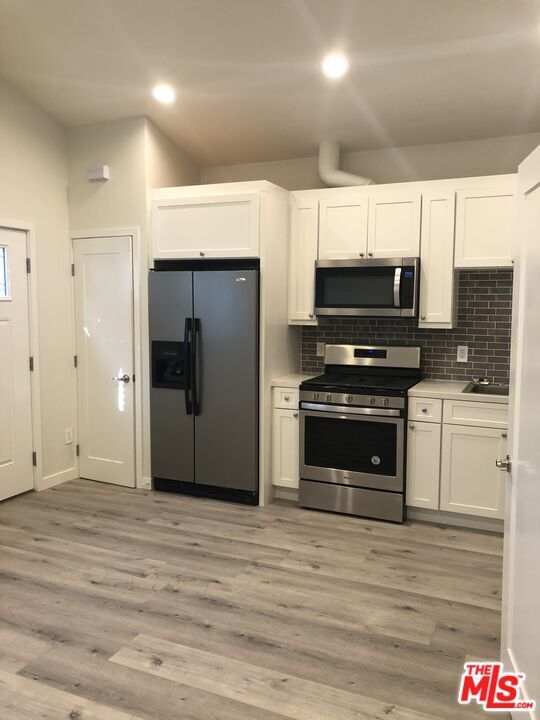 Building Photo - 6140 W 74th St