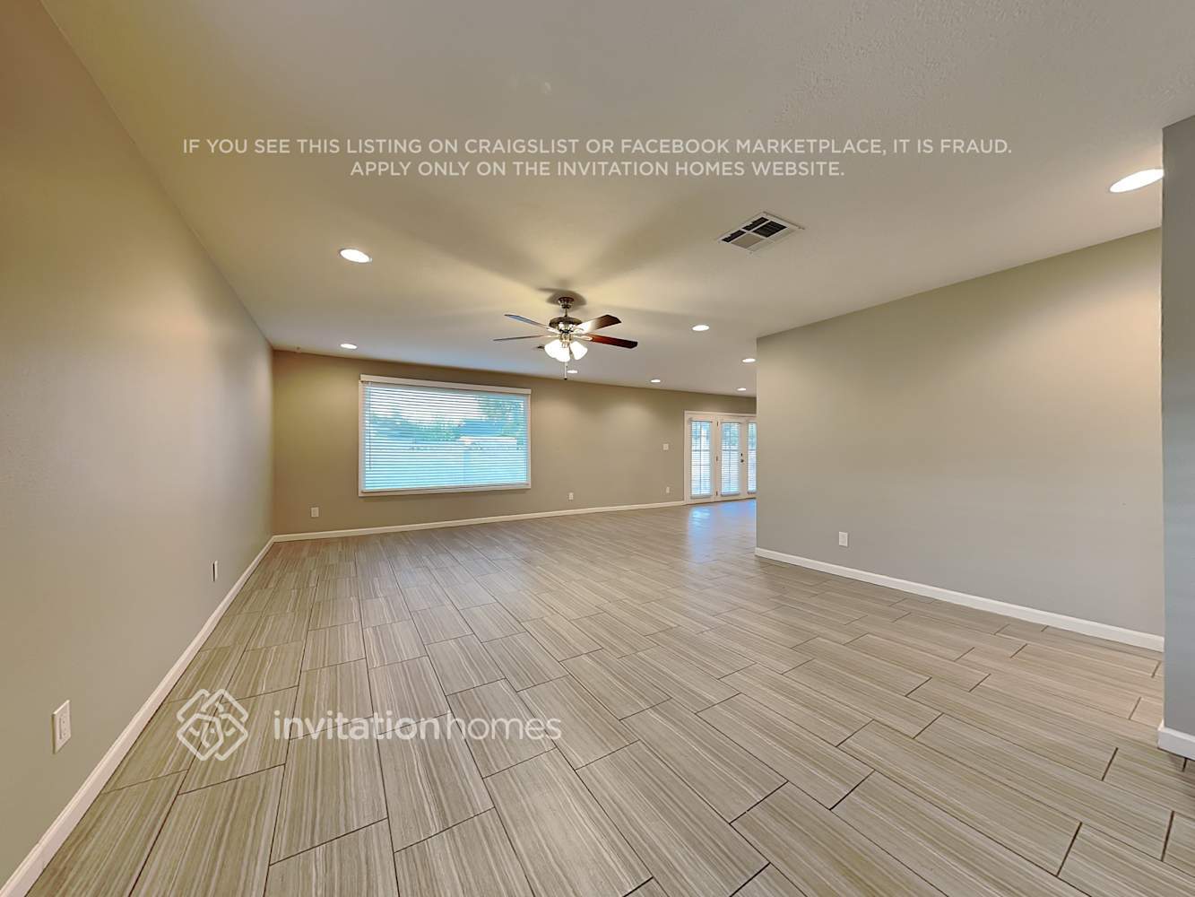 Building Photo - 1250 E Hermosa Dr