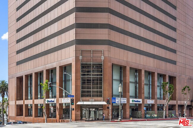 Building Photo - 1100 Wilshire Blvd