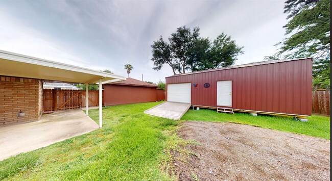 Building Photo - 1120 Brandywine Dr