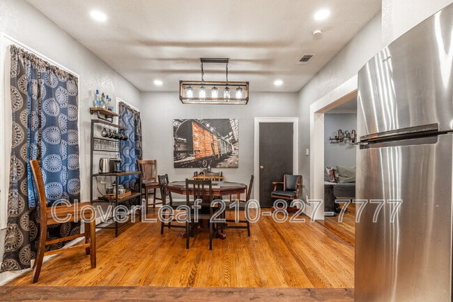 Building Photo - 721 E Euclid Ave