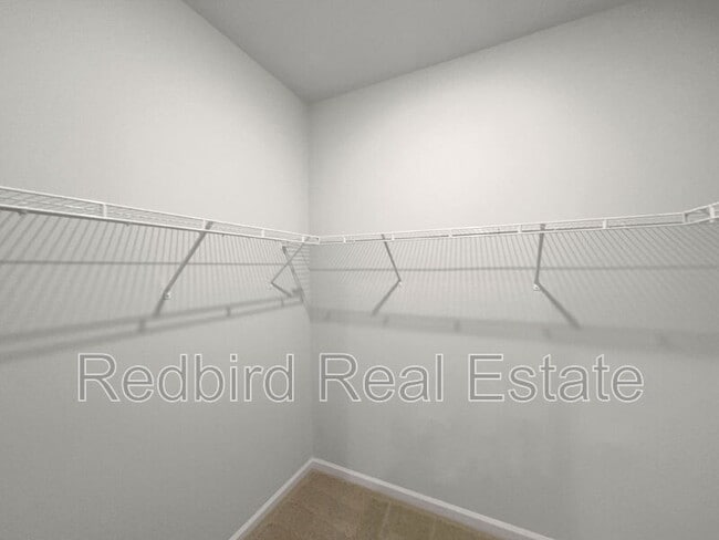 Building Photo - 1611 Manuka Ln