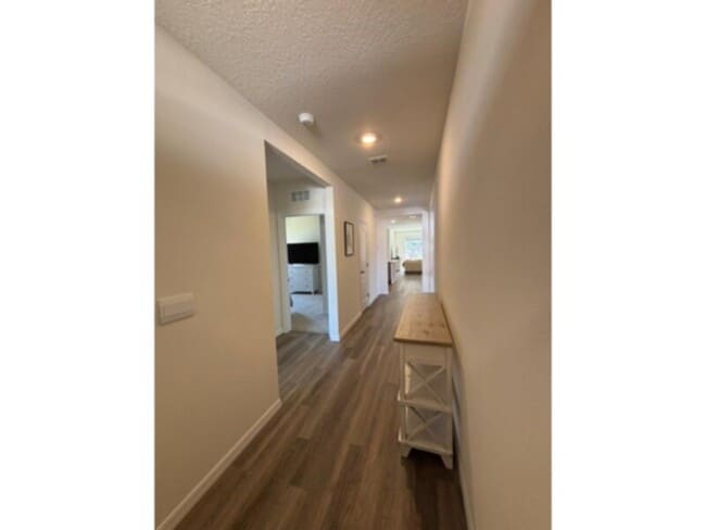 Building Photo - 4 bedroom House in Ocoee