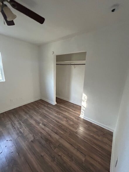 Building Photo - 211 W Washington St