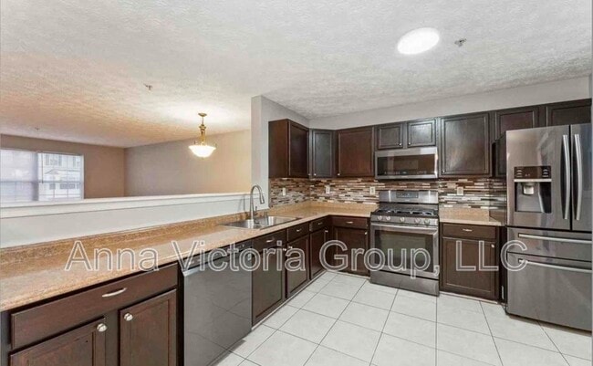 Building Photo - 16116 Edenwood Dr