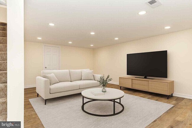 Building Photo - Renovated Rancher for rent in Rosedale!