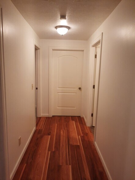 Building Photo - 1360 E 450 S