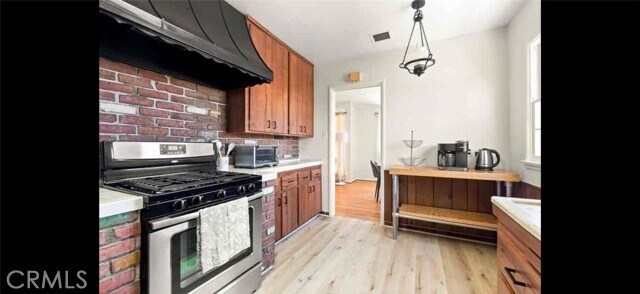 Building Photo - 7419 W 91st St