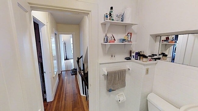 Building Photo - 60 Atherton St