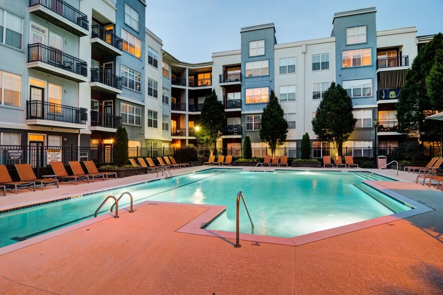 Primary Photo - Block Lofts