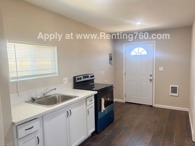 Building Photo - 6454 Goleta Ave