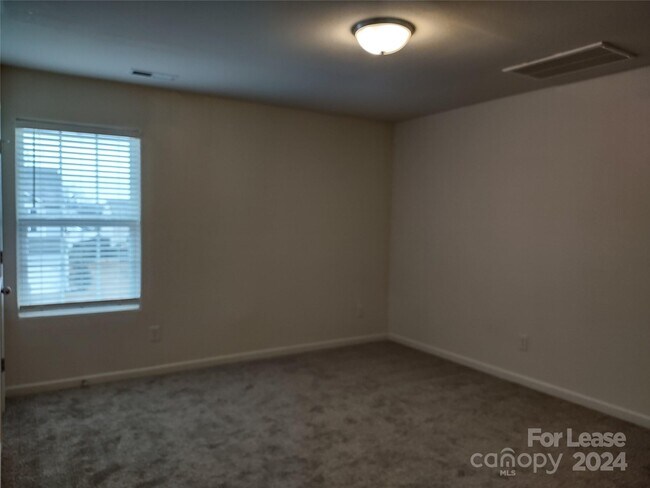Building Photo - 6126 Purbeck Way
