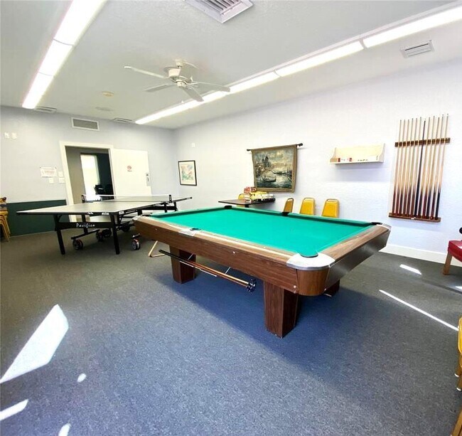 Building Photo - 14527 Bonaire Blvd