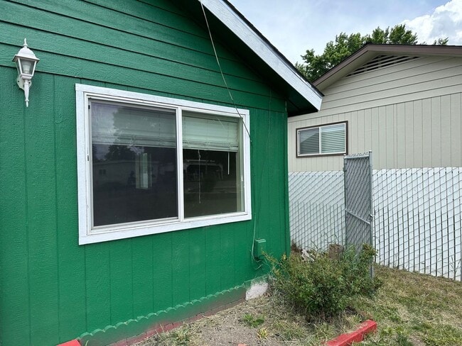 Building Photo - 4831 Frieda Ave